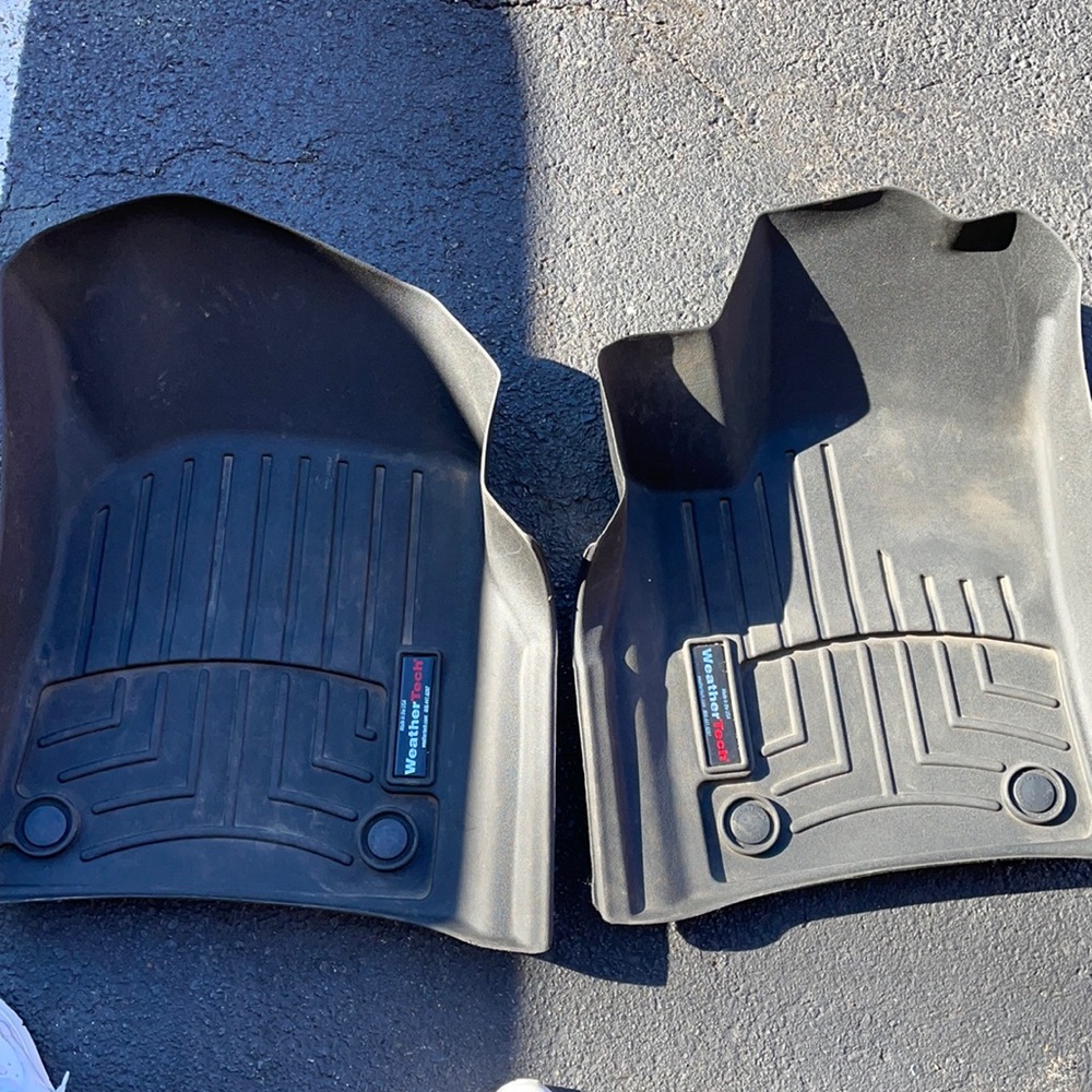 Weather tech floor liners that will fit 2013-2020 Jeep Grand Cherokee’s